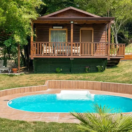 Lagun Pool Village