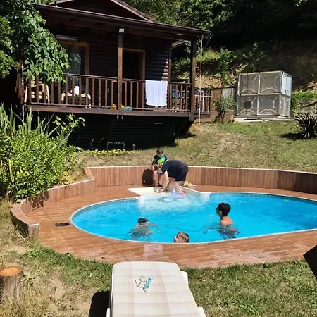 Lagun Pool Village Lodge