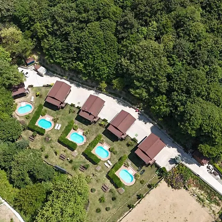 Lagun Pool Village